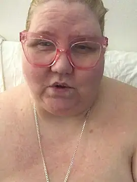 TheMotherPearl Live XXX-Chat