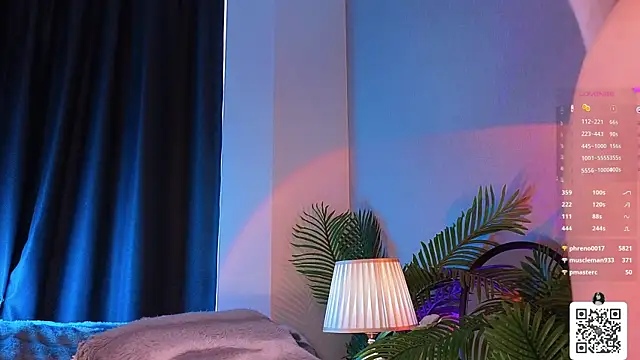 VirginiaHouston's Live XXX Chat