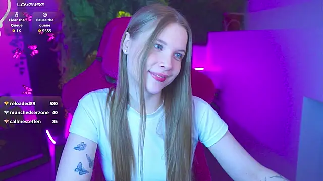 XXX chat uživo modela CuteMousee