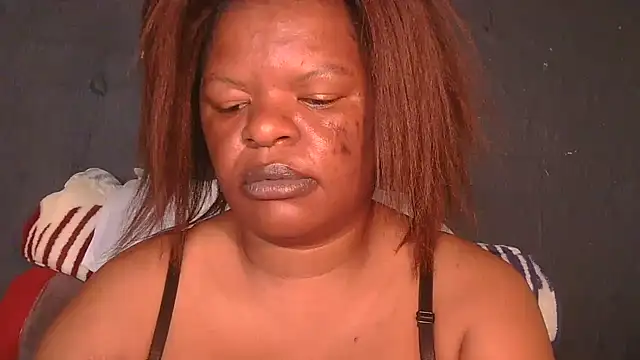 ebony_rose11: απευθείας συνομιλία ΧΧΧ