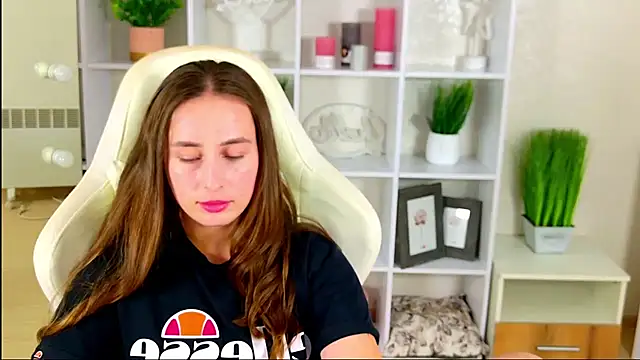 NadinnL: απευθείας συνομιλία ΧΧΧ