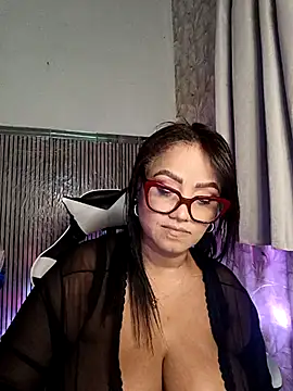 Yameil's Webcam Show