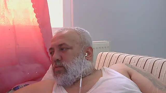 Pokazy przed kamerką – husoizmir