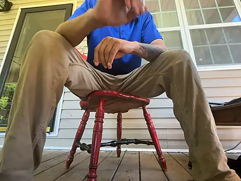 ThrowedWorldWide 现场XXX聊天