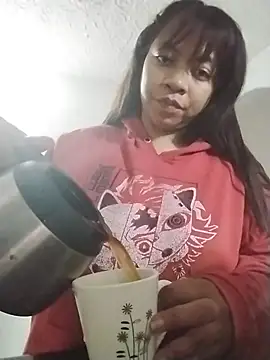 Chat +18 de Jade_Roxx ao vivo