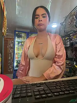 Chat XXX en directo de kitty_rousse01