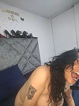 Chat XXX en directo de Shantey_Laurent
