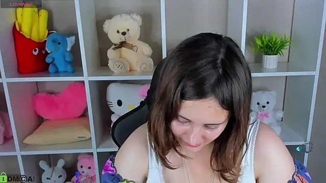 Alica_Keller Chat XXX in diretta