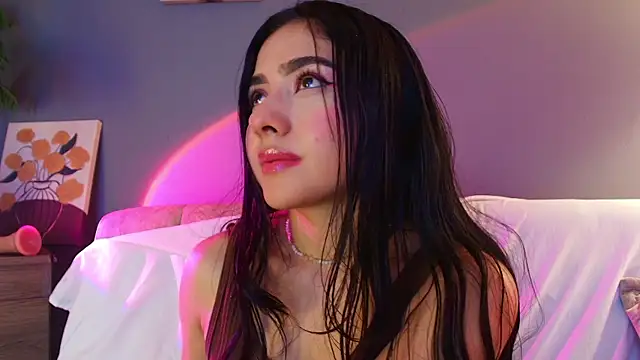 XXX chat uživo modela adara_johnson__