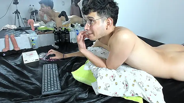 Benjamin_Buster Obrolan Langsung XXX