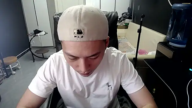 yichen008 élő XXX-chatje