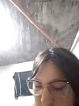 CamilaSmit24's Live XXX Chat