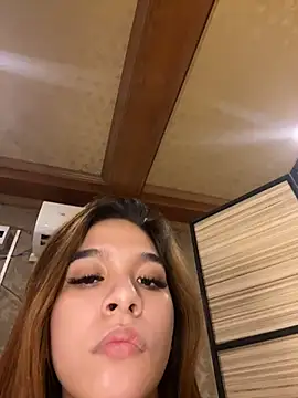 hugecock_cali Chat XXX in diretta