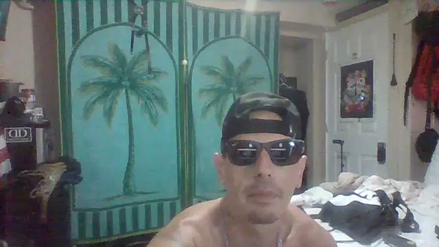 NEWHUNGBOY – webcam-show