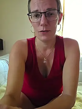 SpiceLea Adlı Modelin Canlı XXX Sohbeti