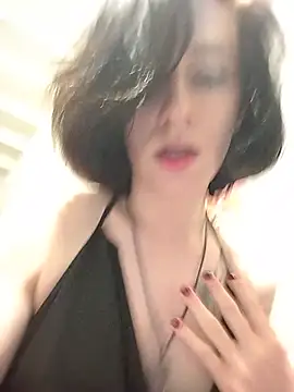 MickeQuinee Chat XXX in diretta