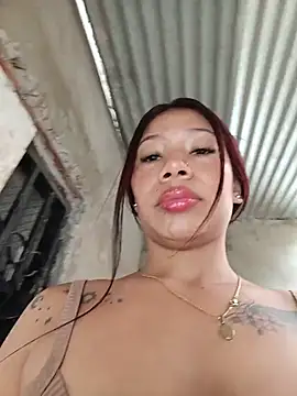 צ'אט XXX בשידור חי של Rous-squir