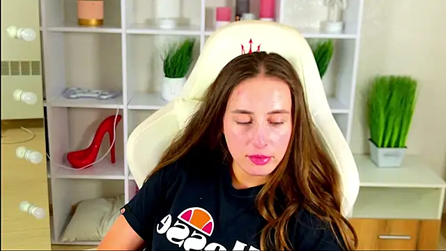 NadinnL's Live XXX Chat