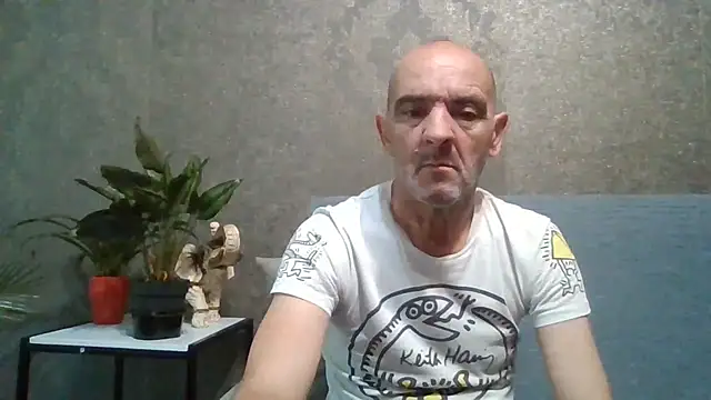 Chatroom XXX en direct de skorpibg65