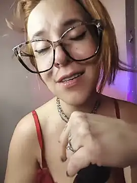belliginger live XXX chat