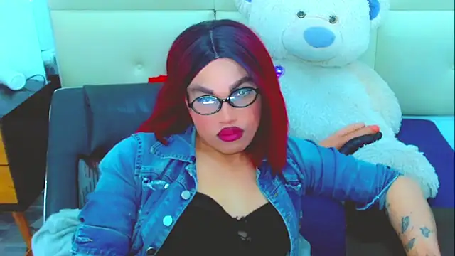 NharaBigCock's Live XXX Chat