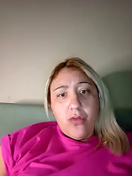 Manu6769 Adlı Modelin Canlı XXX Sohbeti