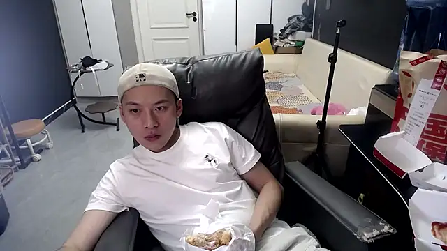 yichen008 – Naživo XXX chat