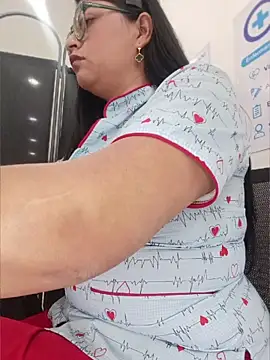 SOFI__10's Live XXX Chat