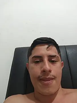 wickedboy_twin1n Live XXX chat