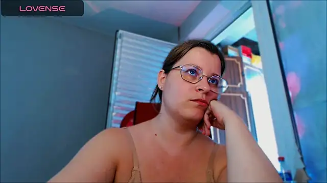 Chatroom XXX en direct de Elizabeth_Sunlight