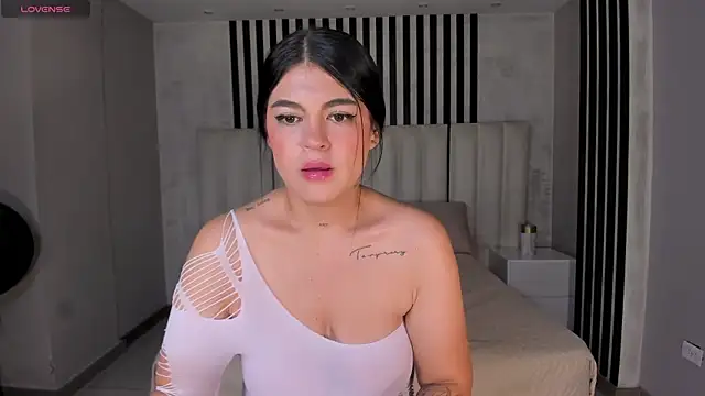 EmmaMonroe1 Chat XXX live