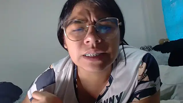 viccky_vick's Live XXX Chat