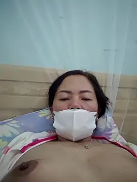 Baby-sexyass2026 现场XXX聊天