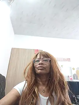 Chat XXX Live BustyMilf_