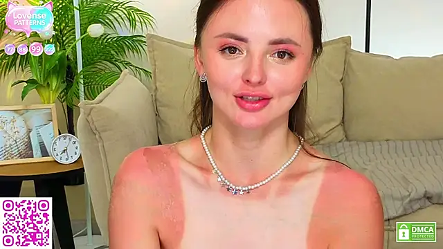 OliviaKis_ Chat XXX in diretta