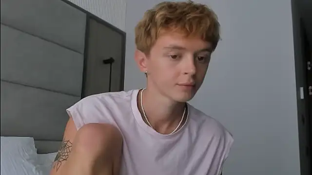 angelAndyy Chat XXX live