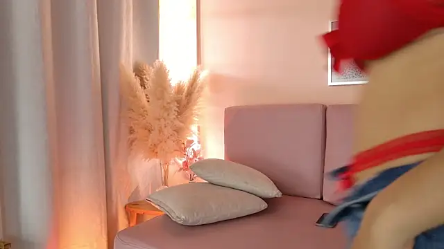 הופעת וובקאם של Emmy_And_Luna