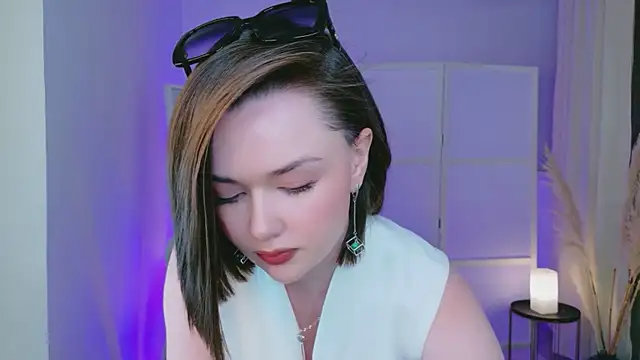 AvaFlower Chat XXX live