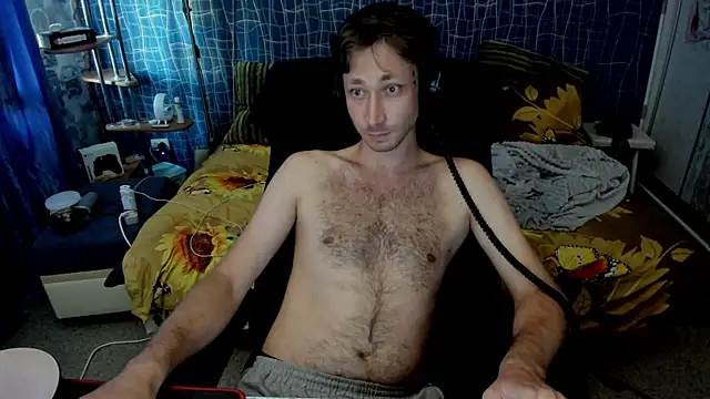 צ'אט XXX בשידור חי של CuteBoy228