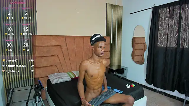 Tyson_Reedn Live XXX chat