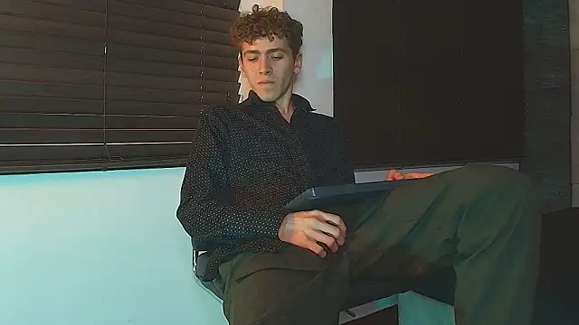 Tyler_Mcrey Live XXX-Chat