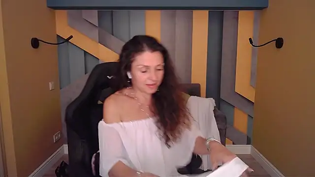 EllaLong Live XXX-chat