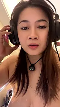Chat XXX Live mo-mo-69