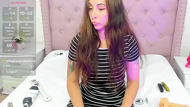 دردشة HollyBloom_ الجنسية المباشرة