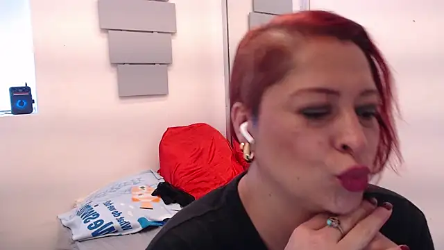 eva_twiss élő XXX-chatje