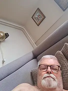 Онлайн чат XXX petvarad
