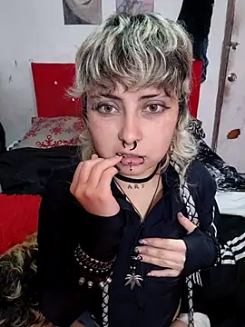 Cute_Chrixxx live XXX chat