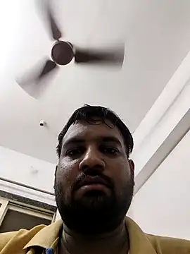 vinay_smalldickのウェブカメラショー