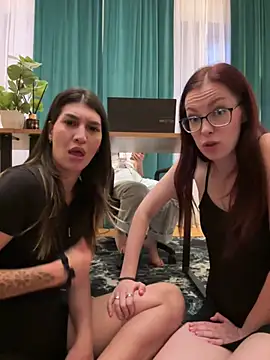 Chat +18 de RussianGirls_ ao vivo