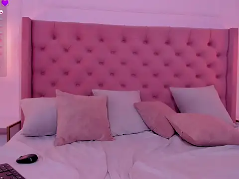 XXX chat uživo modela jens_stons